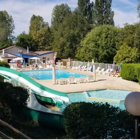 مكان تخييم Mobil Avec Terrasse Pour 6 Personnes - Api-1-52-636 *