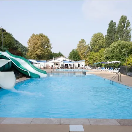 Mobil Avec Terrasse Pour 6 Personnes - Api-1-52-636 Camping *